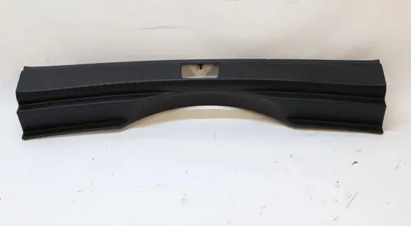Volkswagen Touran III Dash center air vent grill 5TA863459E5752990
