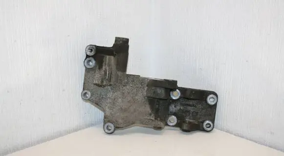 Generator/alternator bracket