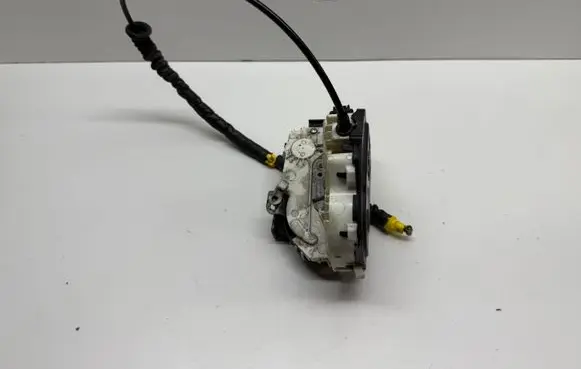 Dodge Durango III Front door lock C91887102 P04589924AH