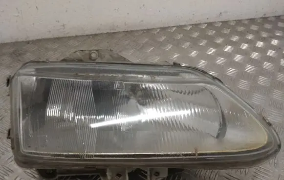 Renault Laguna I Headlight/headlamp 085511120