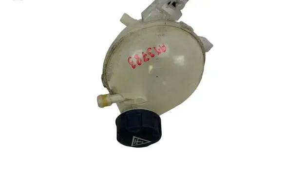 Citroen C4 Cactus Coolant expansion tank/reservoir 9800777280