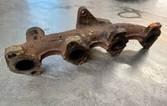 Dacia Logan I Exhaust manifold