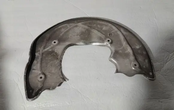 Audi A5 Rear brake disc plate dust cover 8W0615312E
