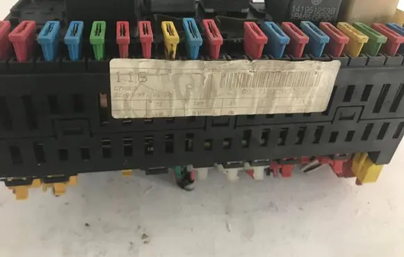 Volkswagen II LT Other relay 141951253B