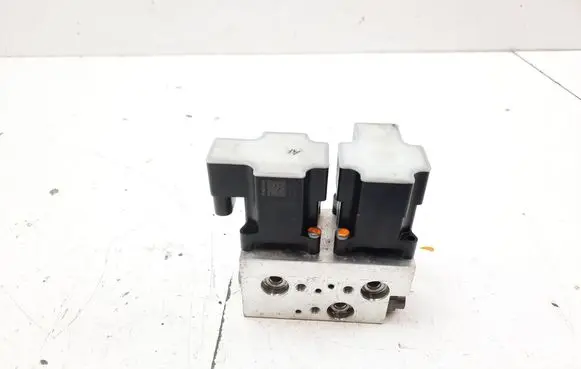 Audi Q4 e-tron Air conditioning (A/C) expansion valve 1EA816702D