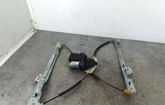 Citroen C4 Grand Picasso Front door window regulator with motor 9682495580