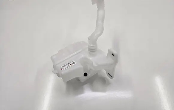Volkswagen PASSAT B8 Windshield washer fluid reservoir/tank 3Q0955448D
