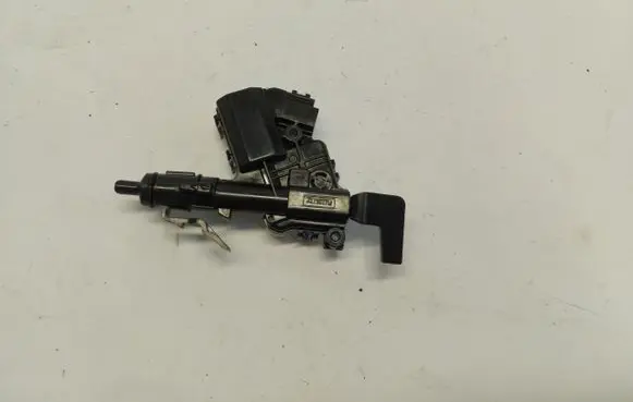 Nissan Qashqai J12 Fuel tank cap lock motor NISQASZam53899