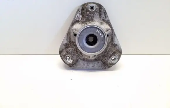 Mercedes-Benz E W212 Front upper strut mount A2123230020