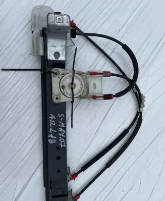 Ford S-MAX Rear window lifting mechanism without motor 6M21U27000
