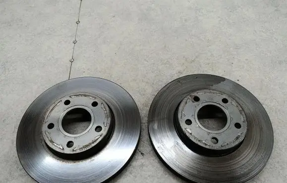 Volvo C30 Front brake disc 09946411