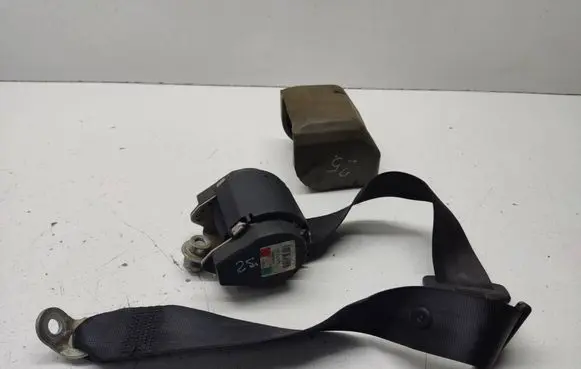 Audi A5 8T 8F Rear seatbelt 610307000 000090H 8E0857957B