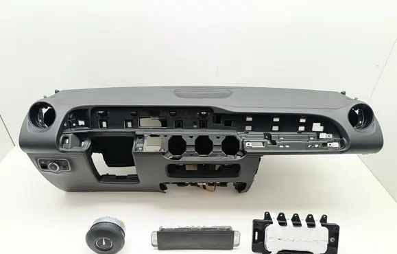 Mercedes-Benz EQB Dashboard A2476807500 0589P1000910 A2438603300