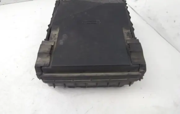 Volkswagen PASSAT B6 Fuse module 3C0937125