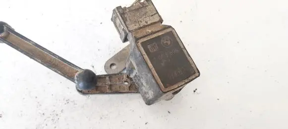 BMW 5 E39 Front height sensor lever 1093698 2205