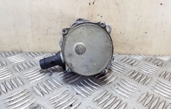 Vacuum pump