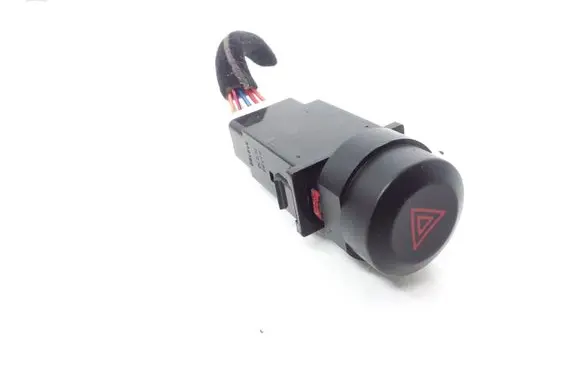KIA Sorento Hazard light switch 937303E000 864W0140 DECOE3