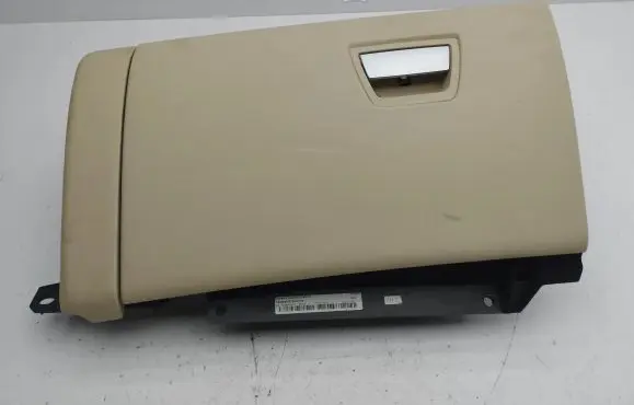 Maserati Ghibli Glove box 670017255