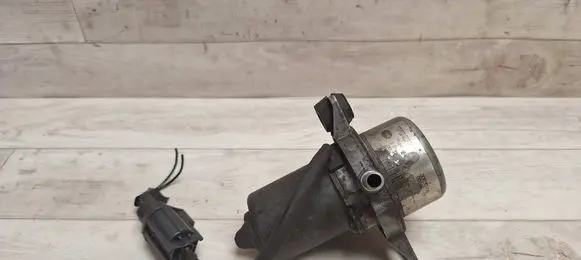 Volvo XC90 Vacuum pump 30630398 00848701
