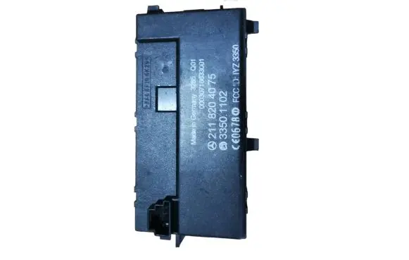 Mercedes-Benz CLS C219 Keyless (KESSY) go control unit/module 2118204075 33501102 00030716633001