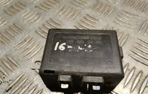 Mercedes-Benz ML W163 Aerial antenna amplifier 1638200289