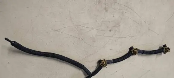 Audi A5 Fuel injector supply line/pipe 