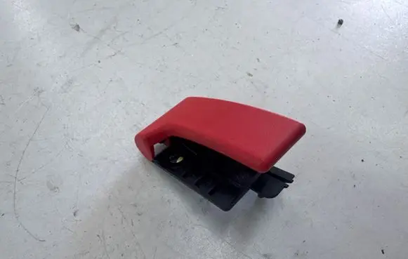Mercedes-Benz B W245 Engine bonnet (hood) release handle 