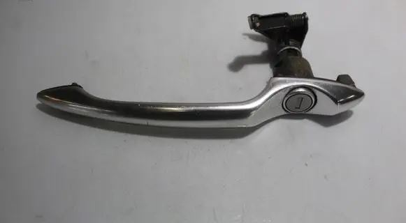 Alfa Romeo 156 Front door exterior handle/bracket 