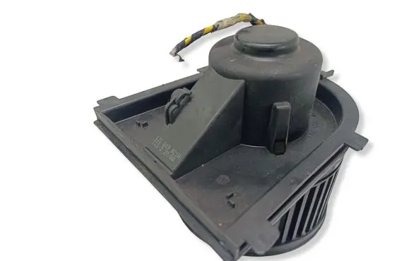Volkswagen Polo III 6N 6N2 6NF Heater fan/blower 1J1819021A