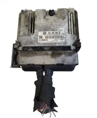 Volkswagen PASSAT B7 Engine control unit/module 03L907309AE 0281017946