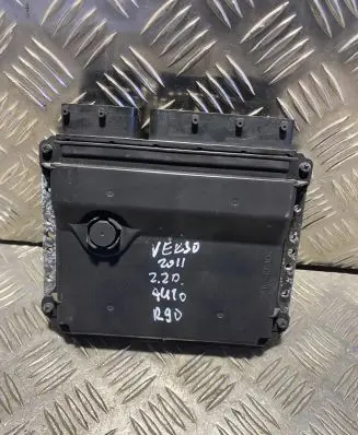 Toyota Verso Engine control unit/module 896610F132