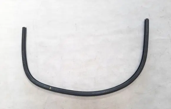 Audi A7 S7 4G Front door rubber seal 4G8831707A