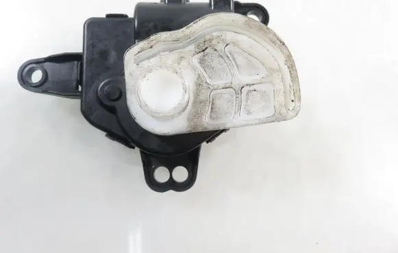 KIA Sportage Air flap motor/actuator D267AP9BA02