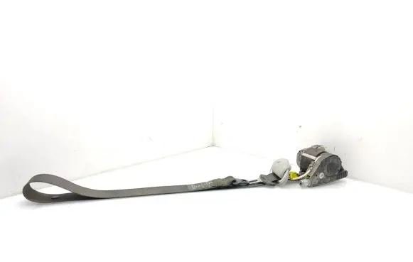 Volkswagen Caddy Front seatbelt 2K0857805E 65591 34044285