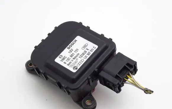 Audi A3 S3 8L Air flap motor/actuator 1J1907511C 0132801121