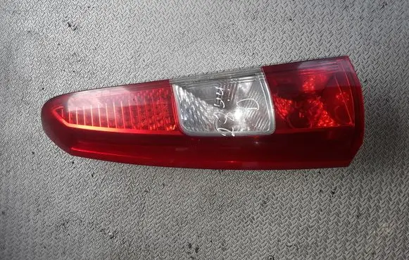 Volvo V70 Rear/tail lights 160985