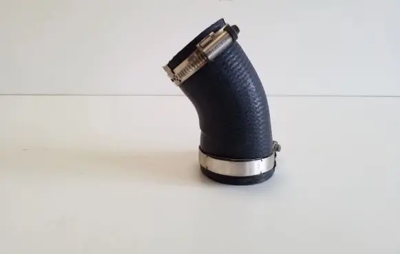 Land Rover Evoque II Intercooler hose/pipe