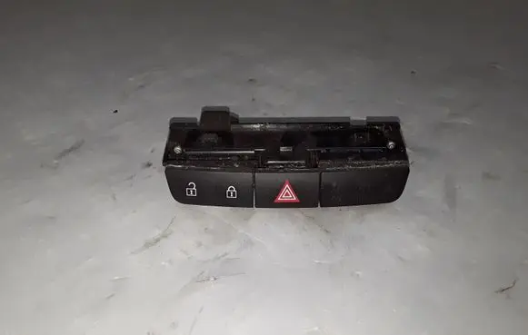 Opel Insignia A Hazard light switch 13324594