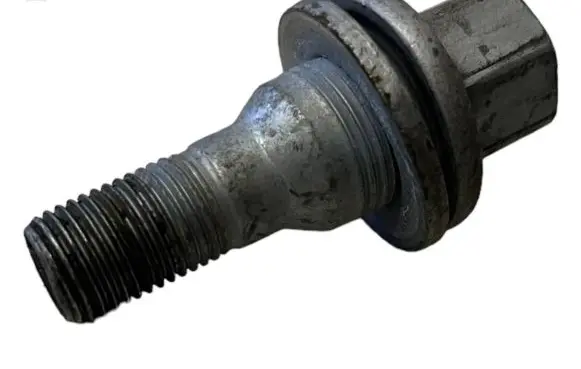 Peugeot 3008 II Nuts/bolts 
