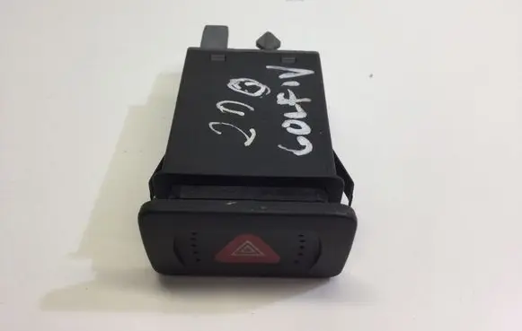 Volkswagen Golf IV Hazard light switch 1J0953235J