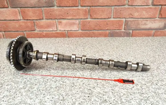 BMW 7 E38 Camshaft 2247290