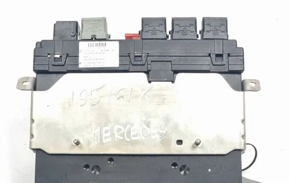 Mercedes-Benz S W221 Fuse box set A2215403250