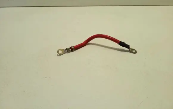 Volvo V40 Cross country Positive cable (battery)