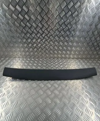 Volkswagen Sharan Tailgate trim 7N0867707