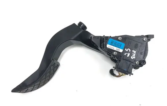 Audi A4 S4 B6 8E 8H Accelerator throttle pedal 8E1723523B