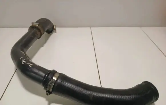 Mitsubishi Outlander Intercooler hose/pipe
