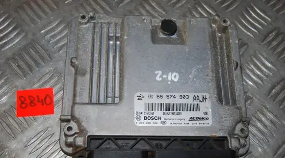 Opel Insignia A Engine control unit/module 55574903 0281016704