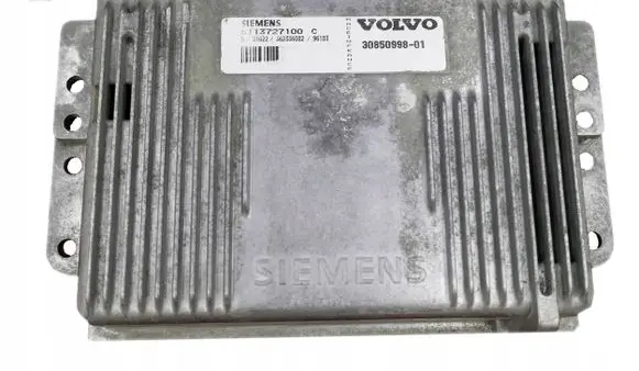 Volvo S40, V40 Engine control unit/module 30850998