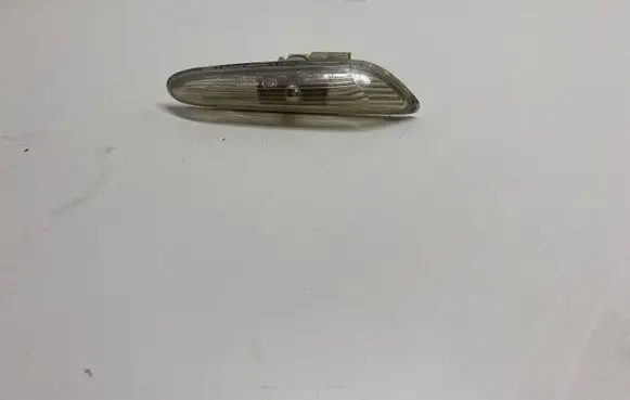BMW 3 E92 E93 Front fender indicator light 6932998