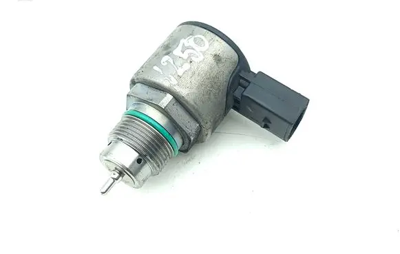 Seat Ateca Fuel pressure regulator 04L130764B